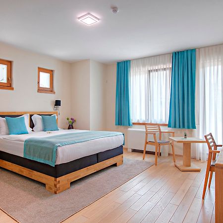 Hotel Aziza Σαράγεβο Εξωτερικό φωτογραφία